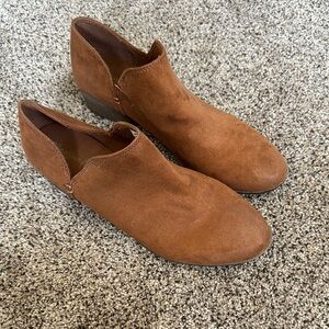 Women’s Brown Suede Shoes